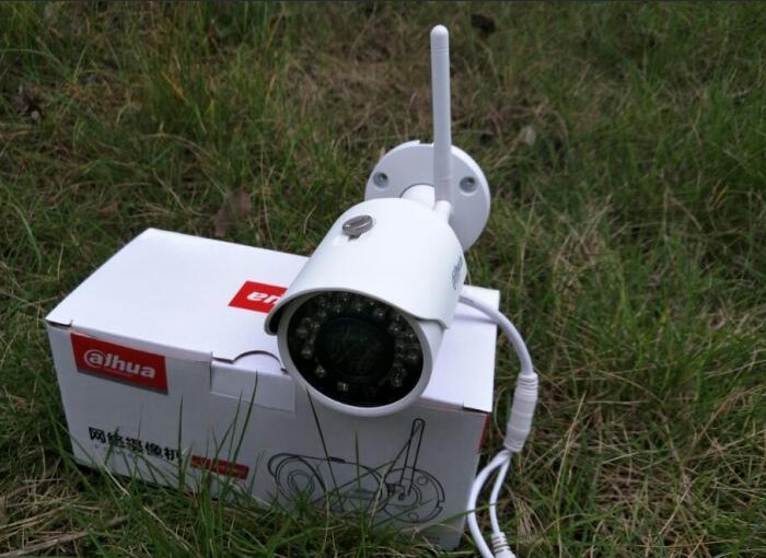 уличная беспроводная IP камера видеонаблюдения WIFI, IP камера с WIFI поворотная уличная